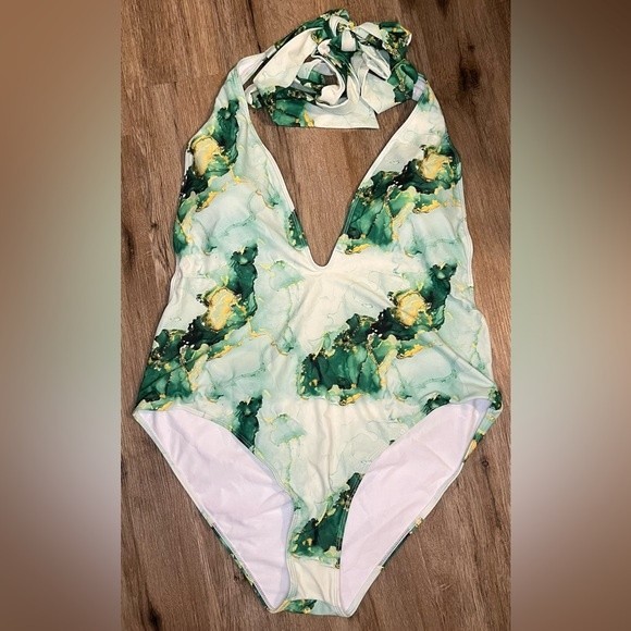 NWOT Shein Women’s One Piece Swimsuit Plus Size Marbled Green Size 4XL New - Picture 1 of 7